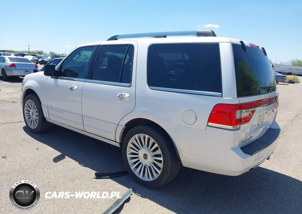 2017 Lincoln Navigator Select VIN:5LMJJ2HT3HEL08251 - 3