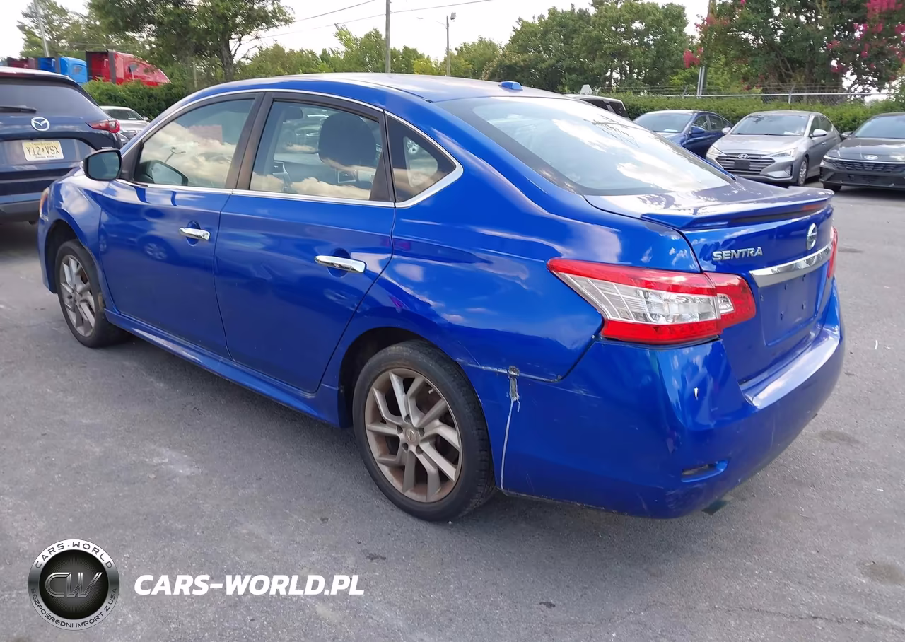 2015 Nissan Sentra Sr VIN:3N1AB7APXFY337277 - 3