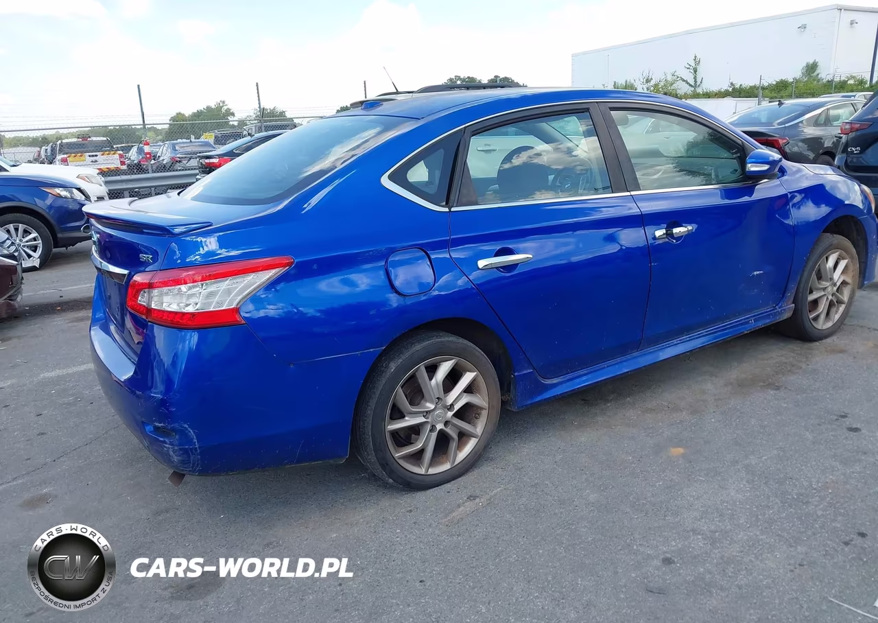 2015 Nissan Sentra Sr VIN:3N1AB7APXFY337277 - 4