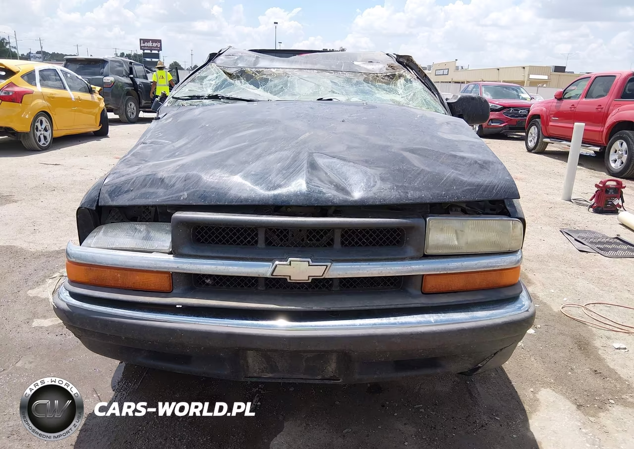 2003 Chevrolet S-10 Ls VIN:1GCCS19X038172063 - 6
