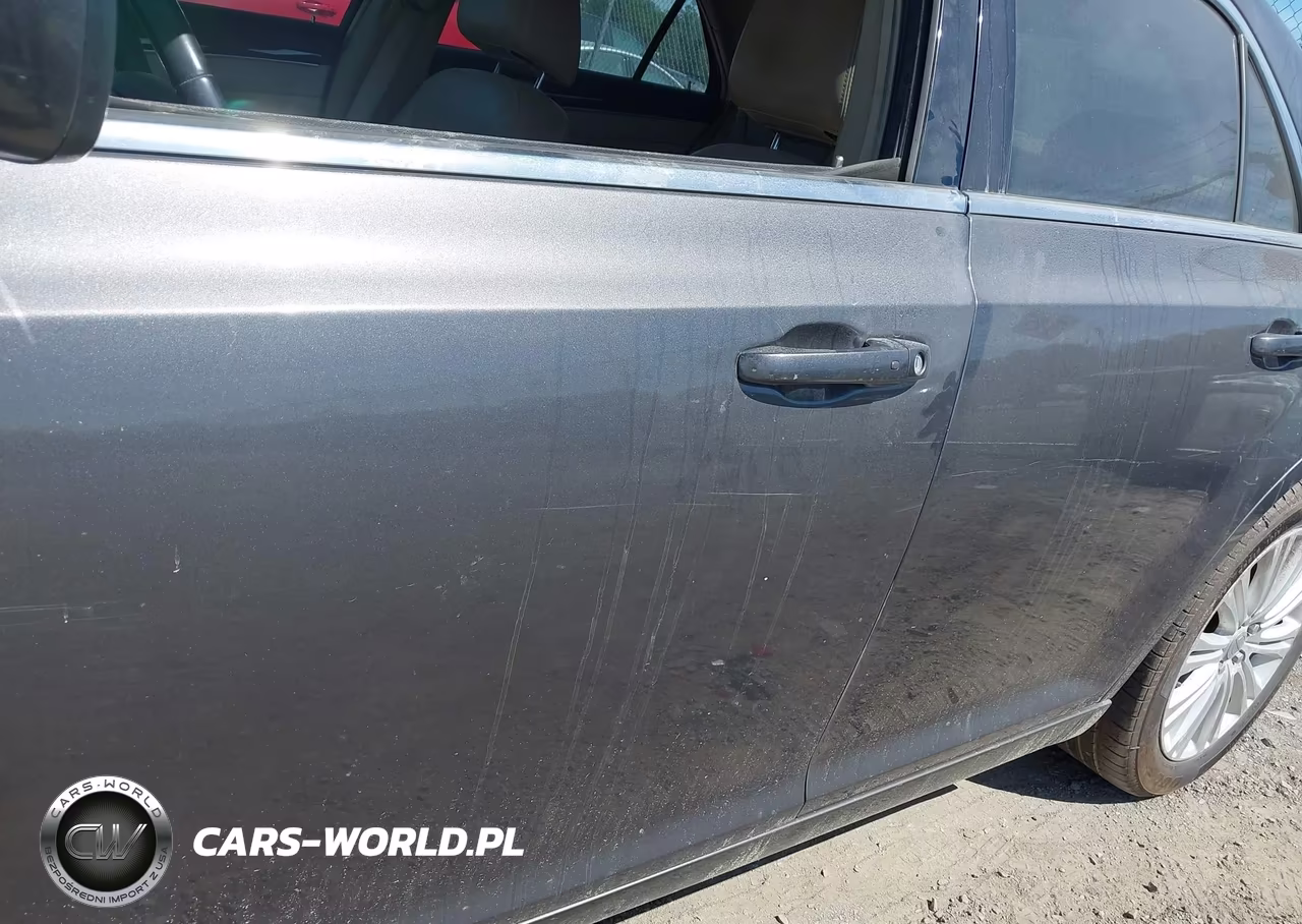 2014 Chrysler 300 VIN:2C3CCARGXEH203835 - 6