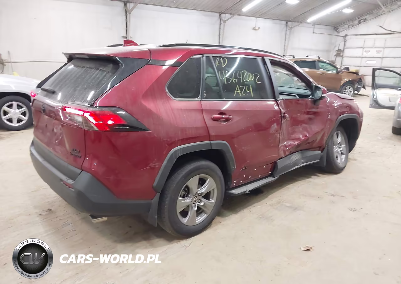 2024 Toyota Rav4 Hybrid Xle VIN:2T3RWRFV3RW246918 - 4