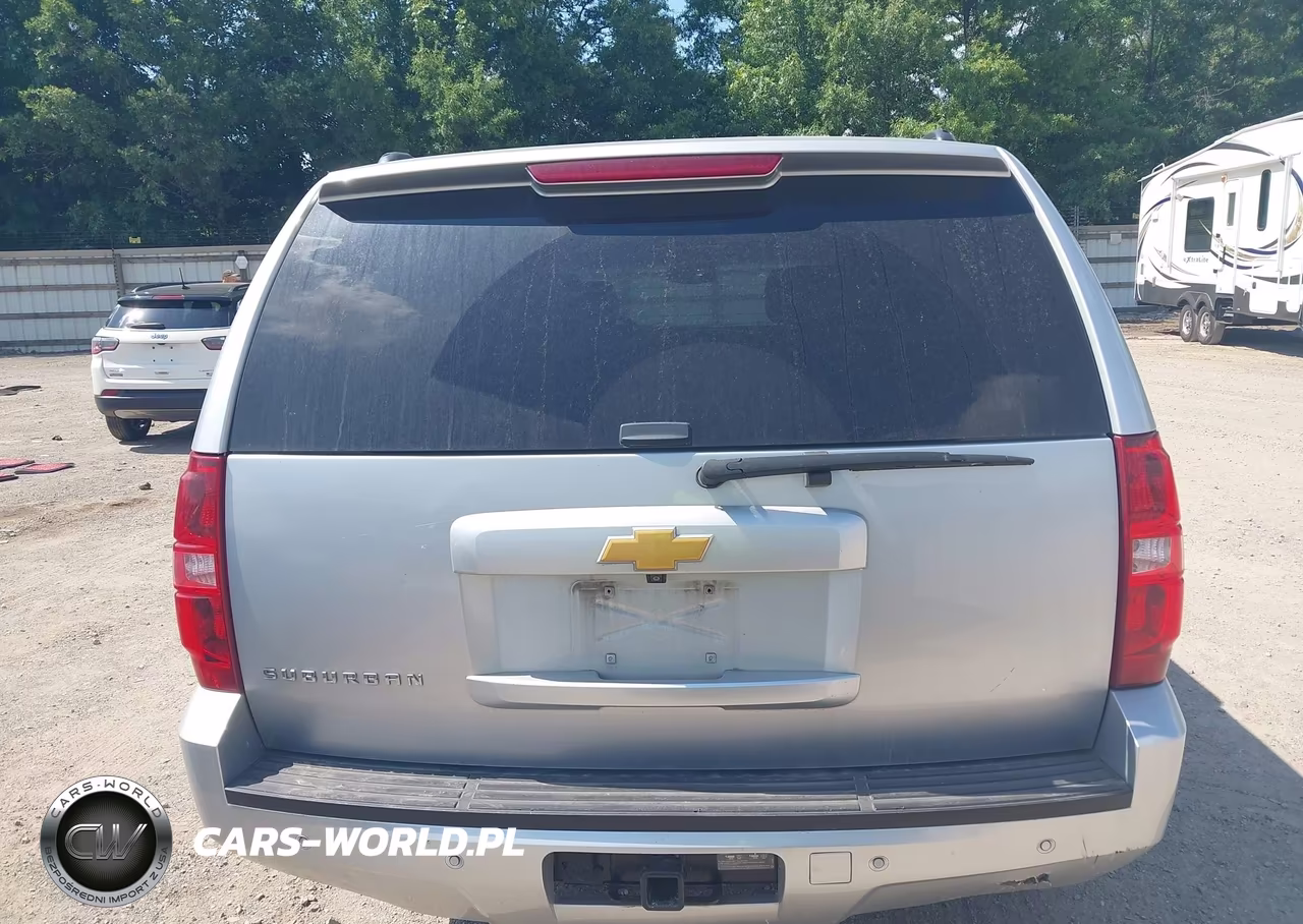 2014 Chevrolet Suburban Lt VIN:1GNSCJE04ER114334 - 16