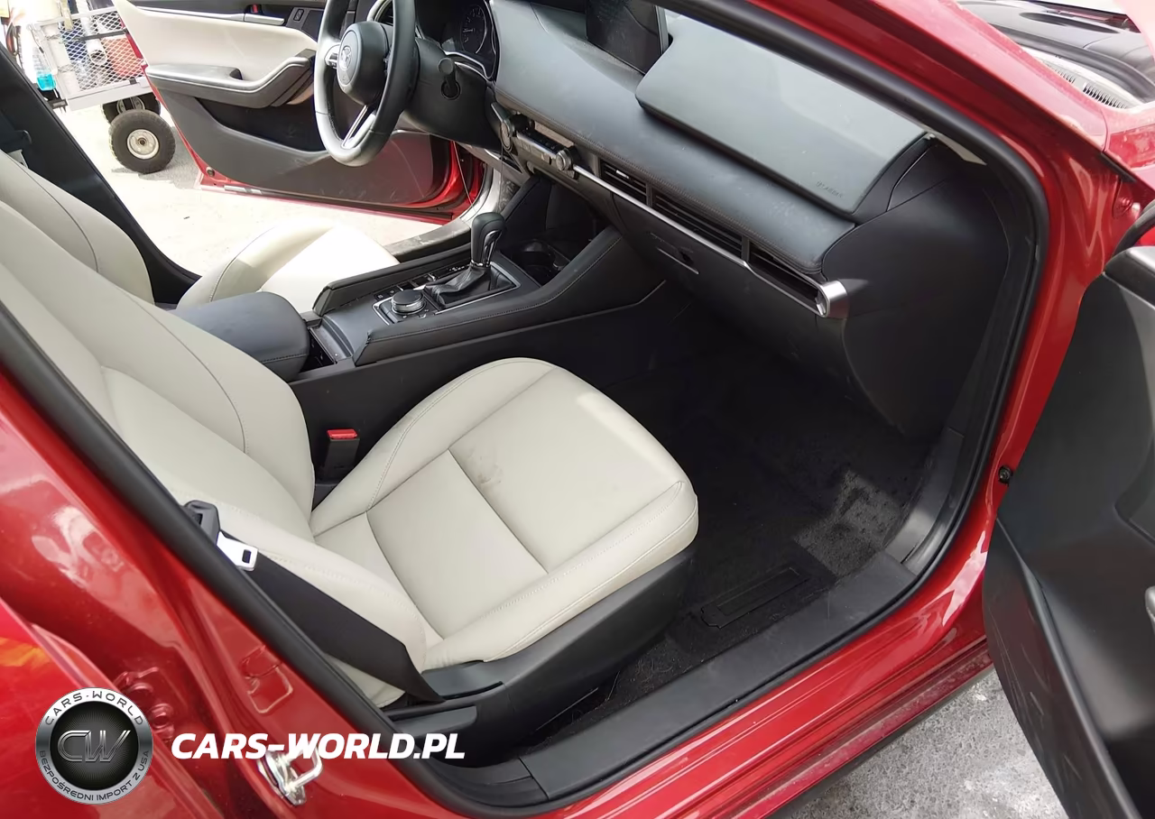2026 Mazda Mazda3 2.5 S Preferred VIN:JM1BPACL2T1869391 - 5
