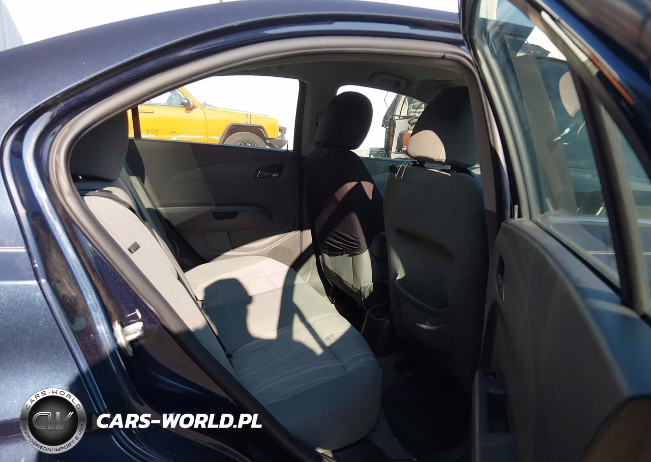 2016 Chevrolet Sonic Lt VIN:1G1JC5SH8G4129711 - 8