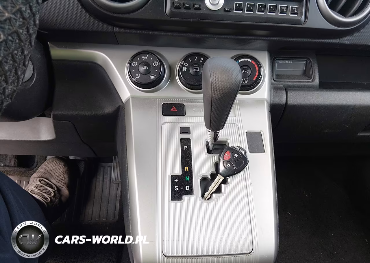 2010 Scion Xb VIN:JTLZE4FE1A1100059 - 11