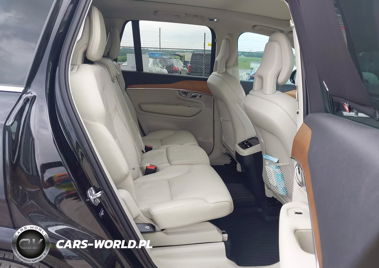 2021 Volvo Xc90 T6 Momentum 7 Passenger VIN:YV4A22PK0M1732742 - 8
