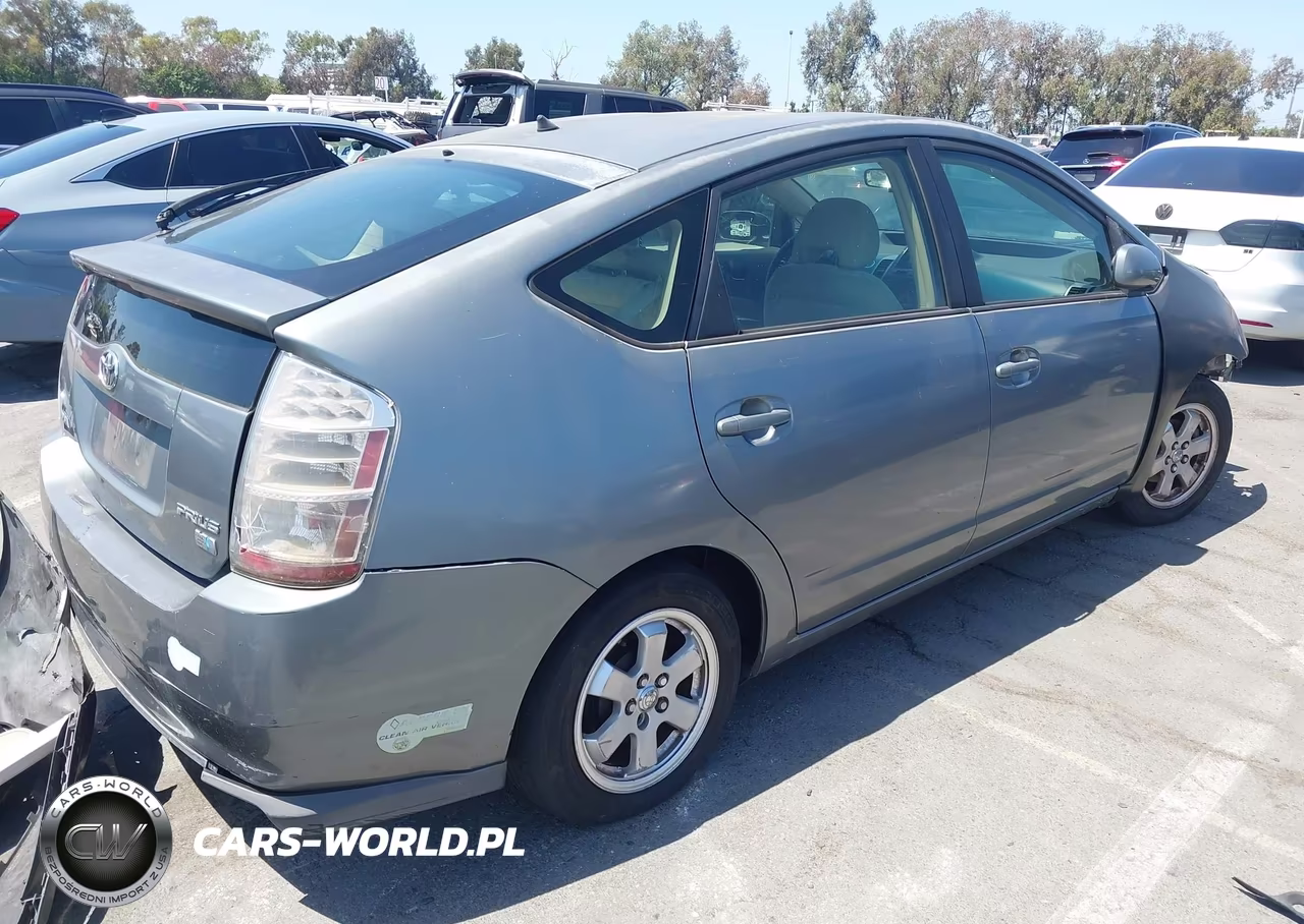 2005 Toyota Prius VIN:JTDKB20U053090371 - 4