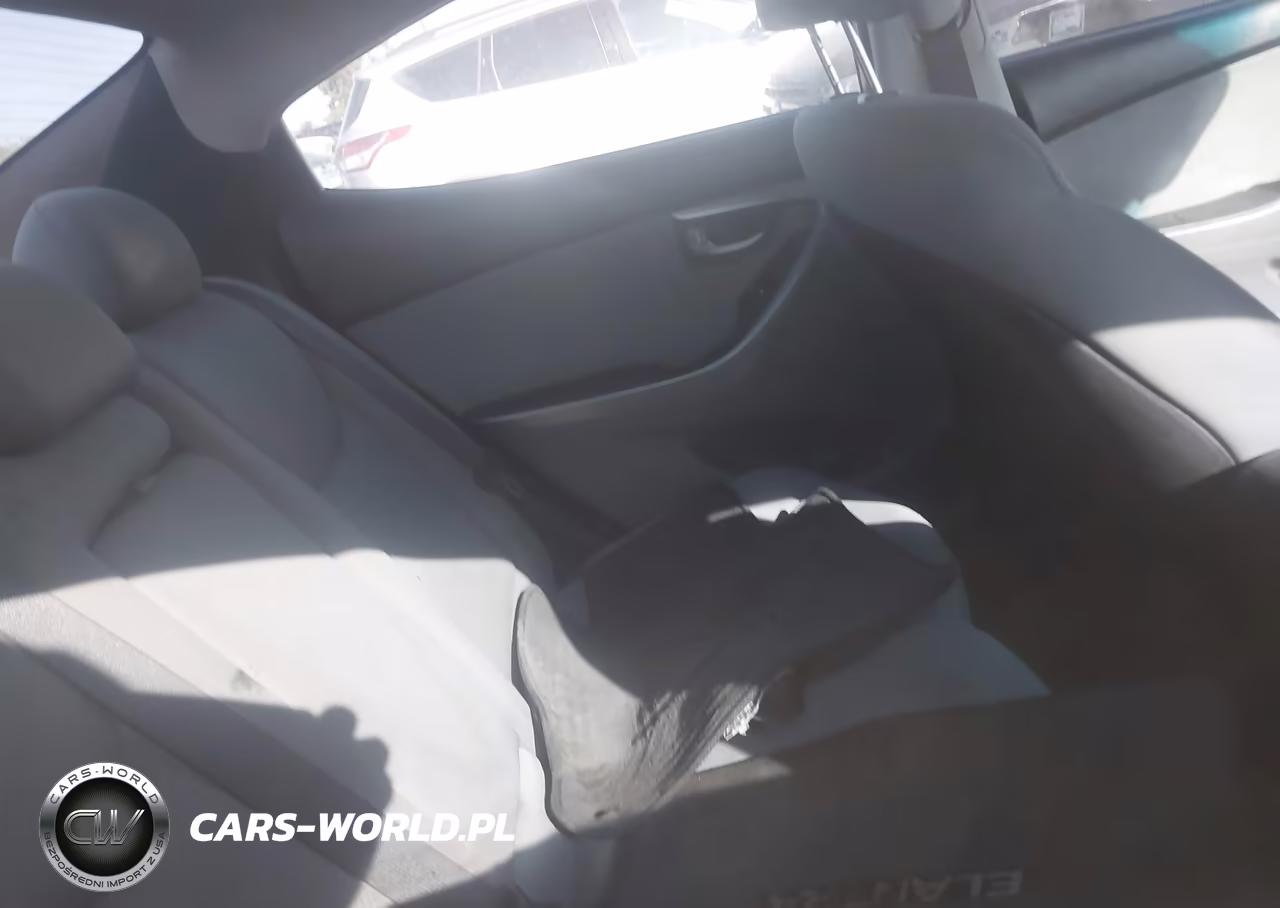 2012 Hyundai Elantra Gls VIN:5NPDH4AEXCH111819 - 8
