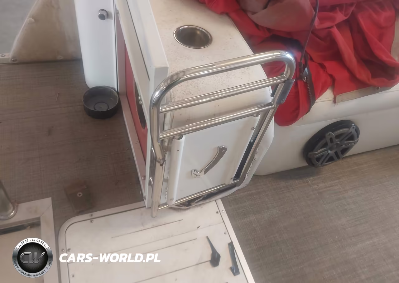 2017 Tritoon Pontoon VIN:BSU40041L616 - 12