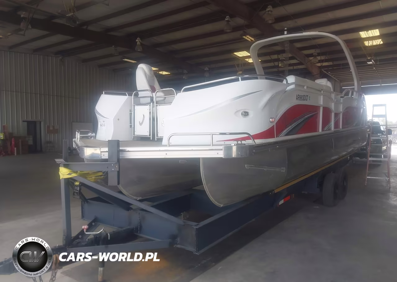 2017 Tritoon Pontoon VIN:BSU40041L616 - 2