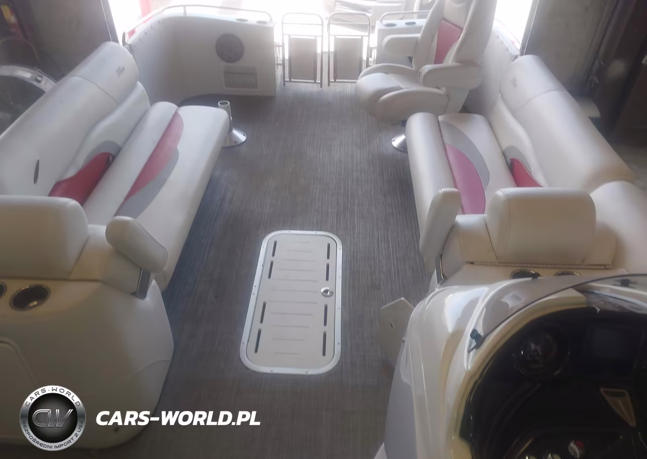 2017 Tritoon Pontoon VIN:BSU40041L616 - 5