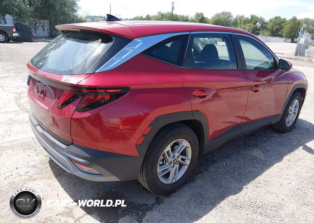 2026 Hyundai Tucson Se VIN:5NMJA3DEXTH702176 - 4