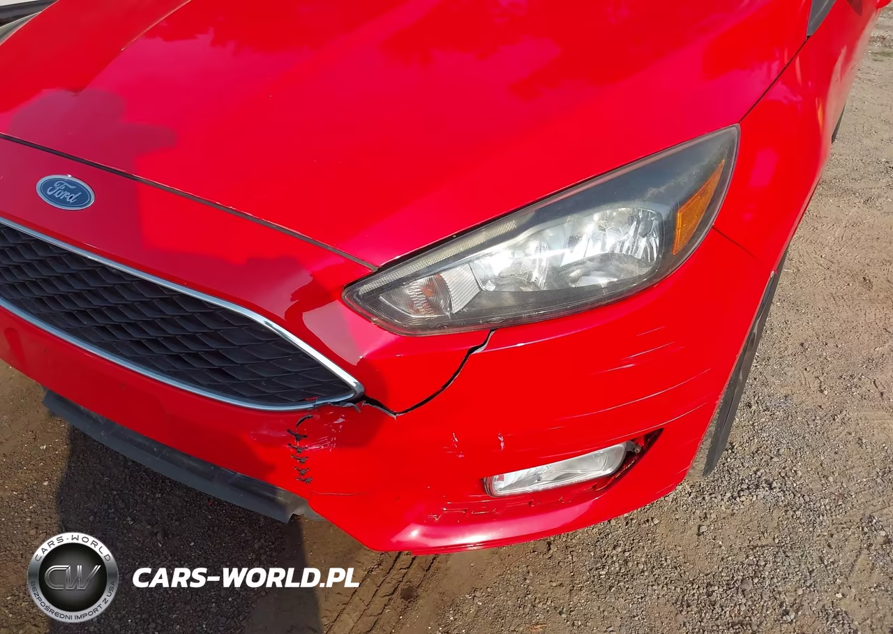2017 Ford Focus Sel VIN:1FADP3H21HL275784 - 6