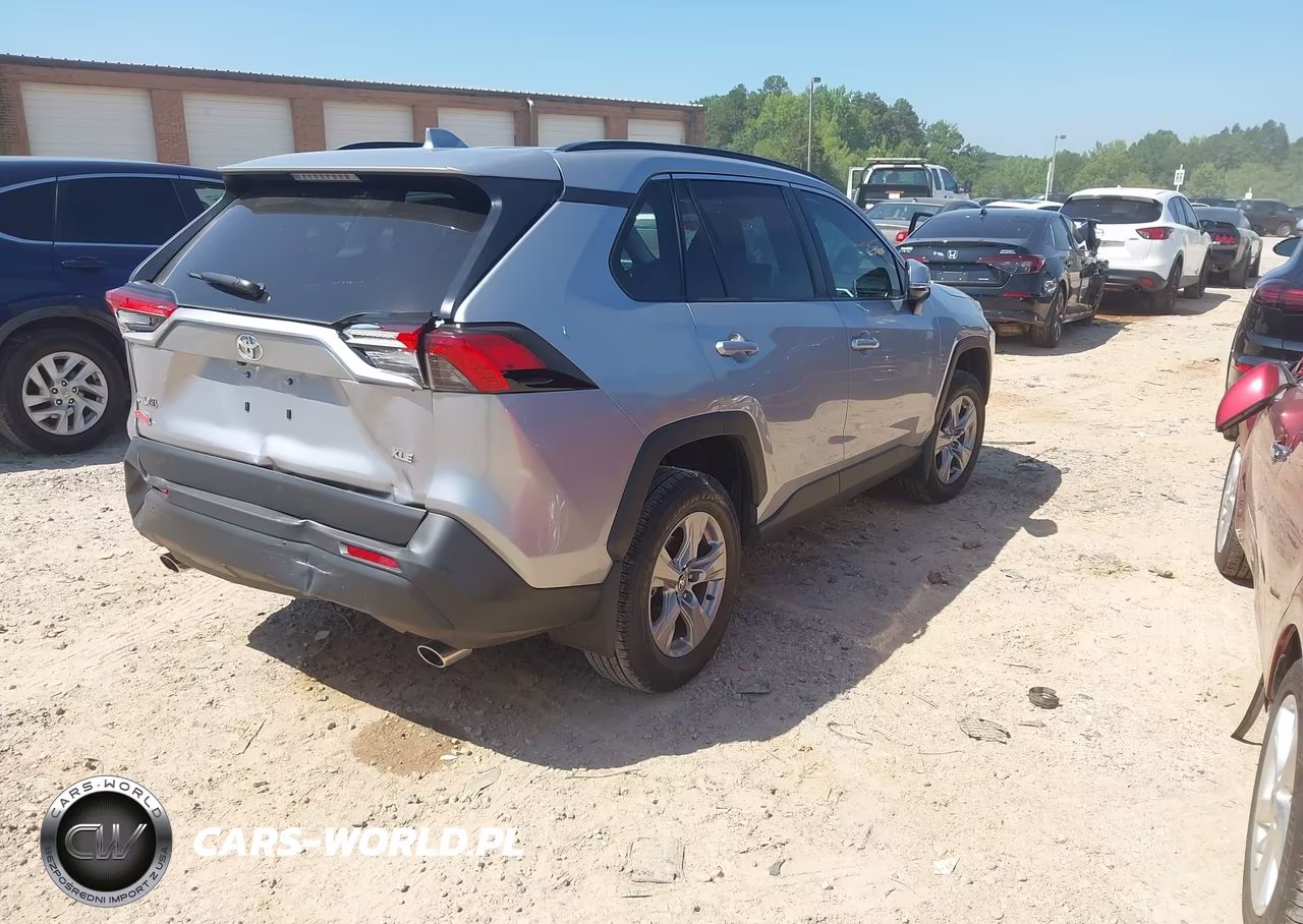 2025 Toyota Rav4 Xle VIN:2T3W1RFV7SC337313 - 4