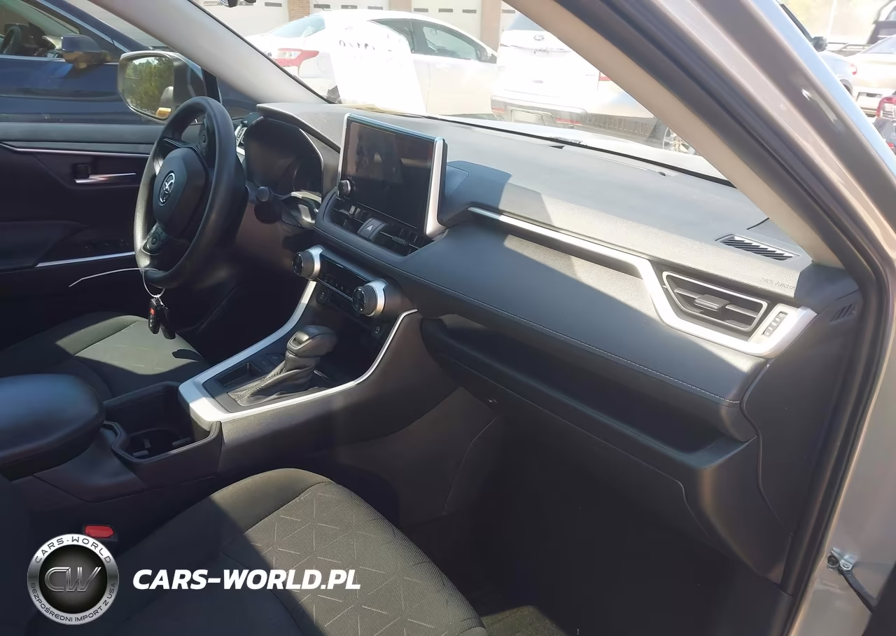 2025 Toyota Rav4 Xle VIN:2T3W1RFV7SC337313 - 5