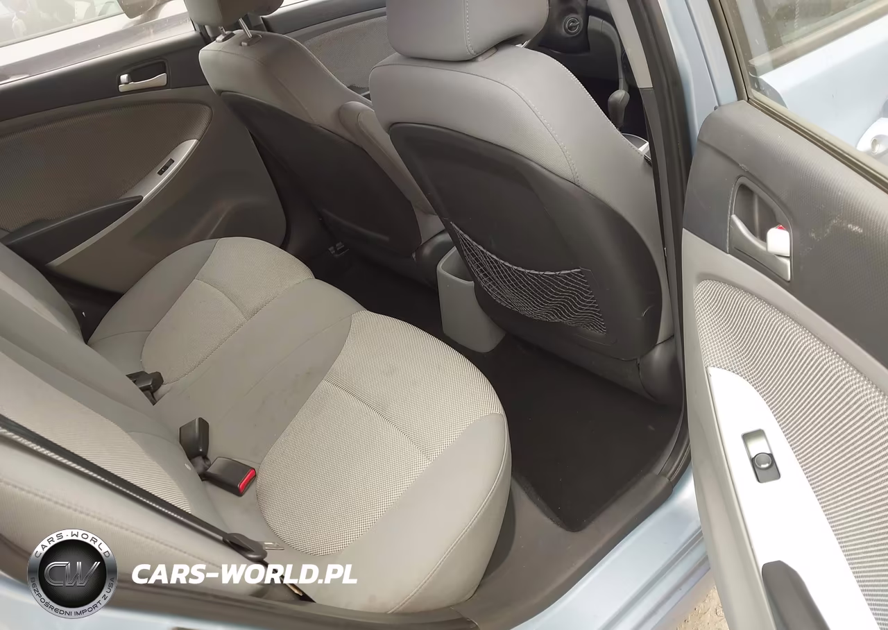 2013 Hyundai Accent Gs VIN:KMHCT5AE4DU064869 - 8