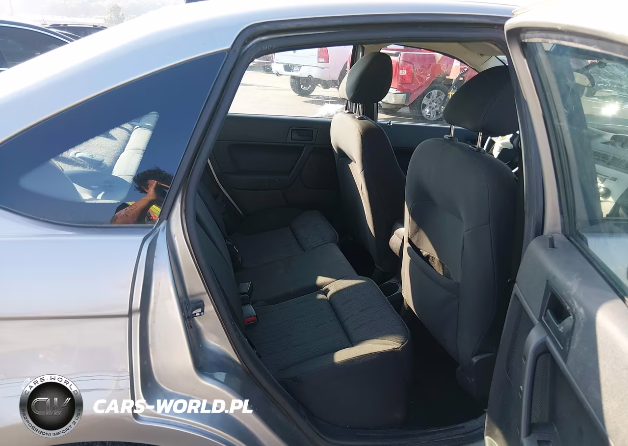 2008 Ford Focus Se-Ses VIN:1FAHP35N68W185271 - 8