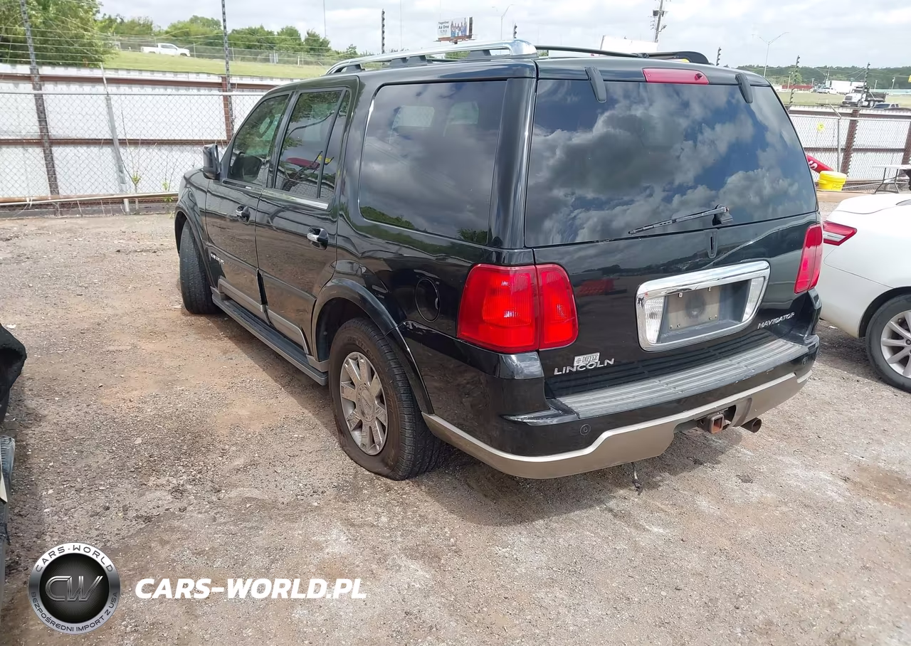 2004 Lincoln Navigator VIN:5LMFU28R94LJ04125 - 3