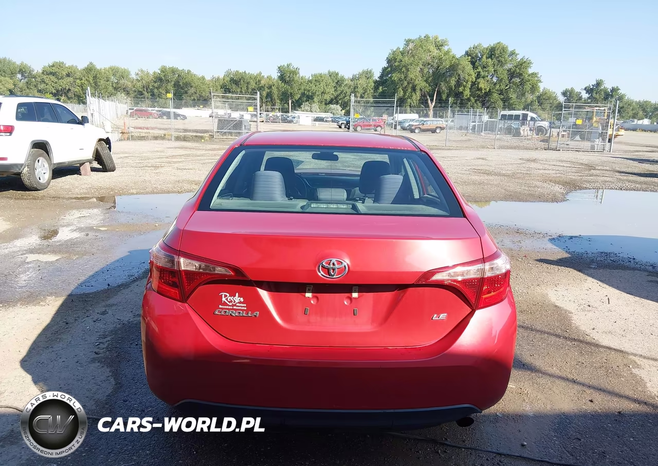 2017 Toyota Corolla Le VIN:5YFBURHE0HP614923 - 16