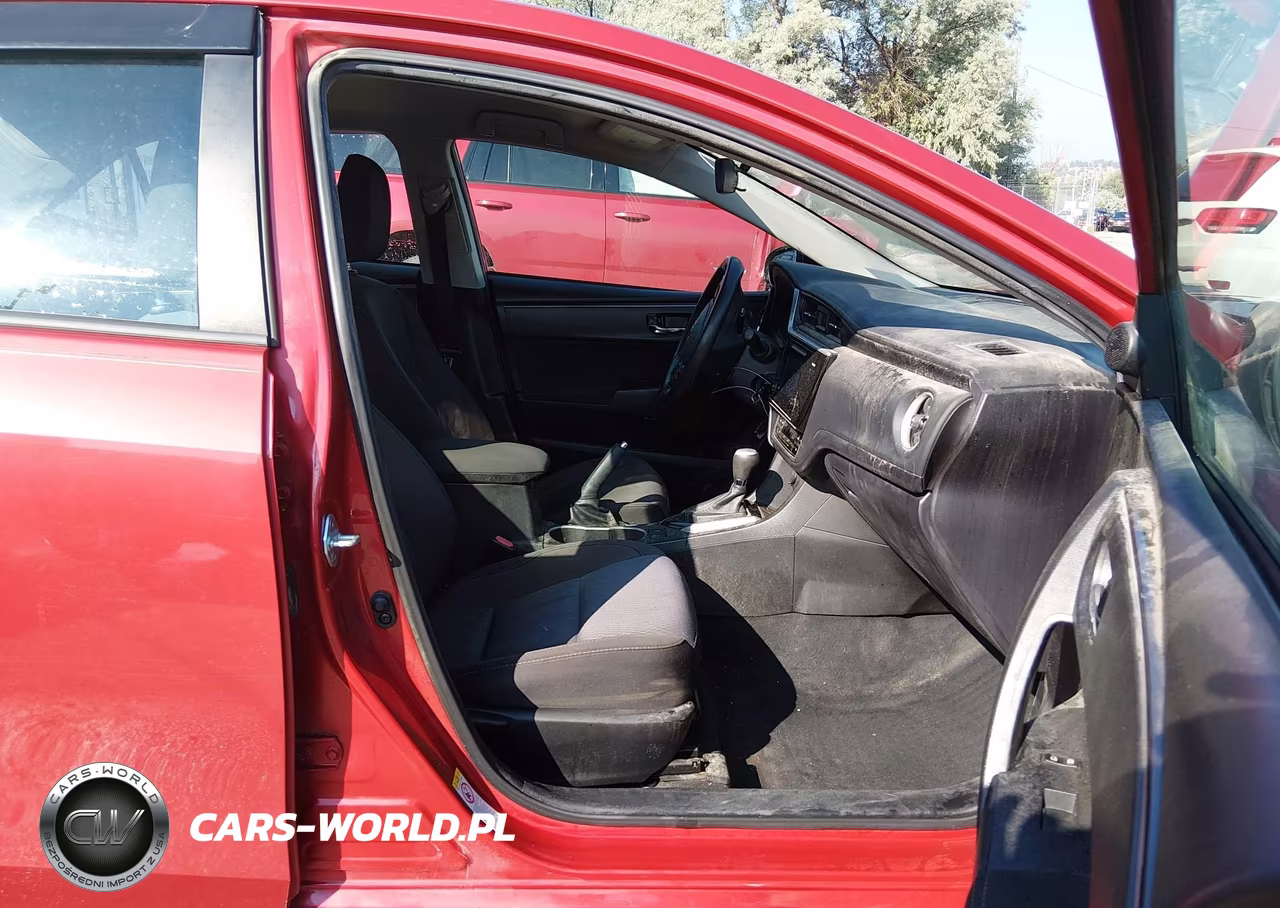 2017 Toyota Corolla Le VIN:5YFBURHE0HP614923 - 5