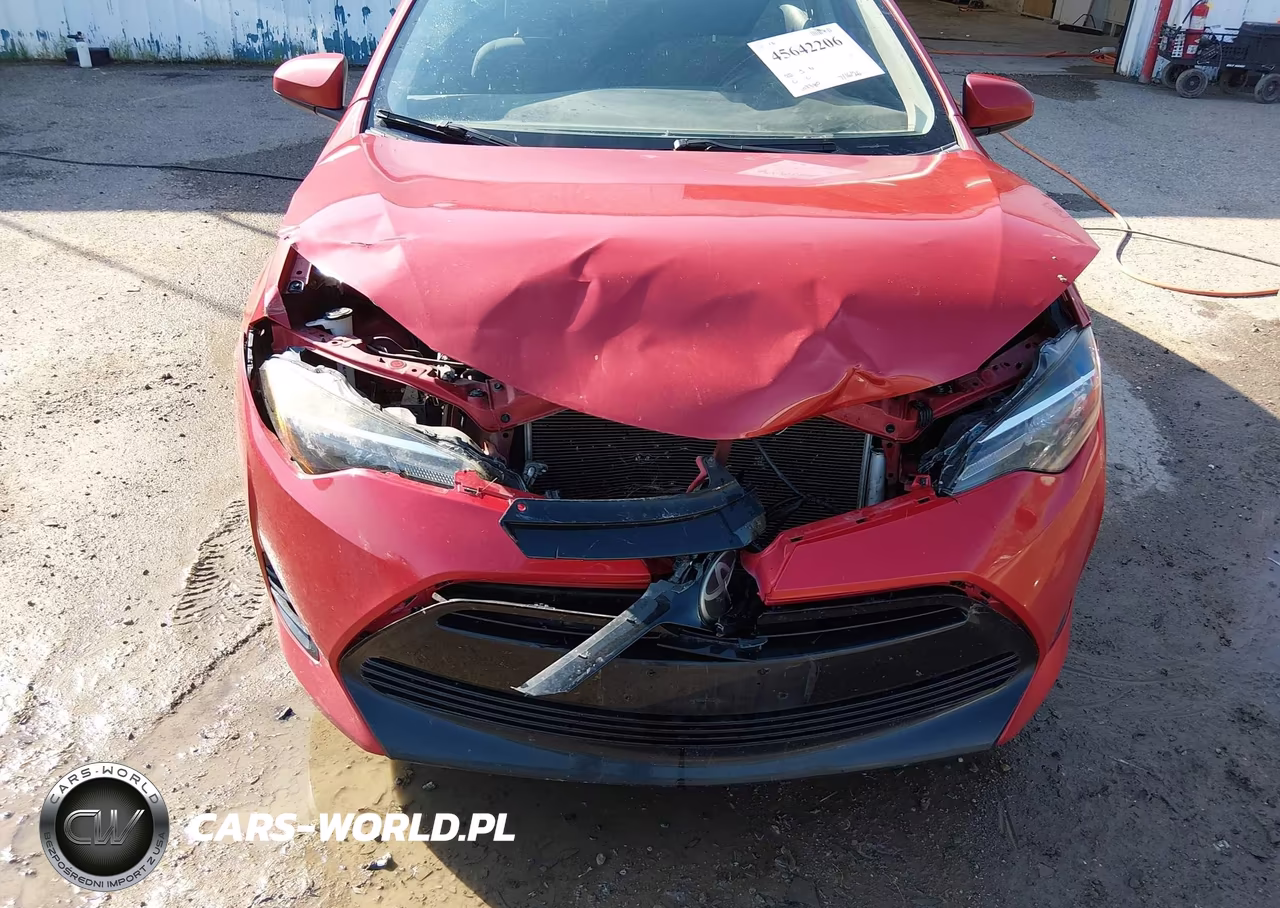 2017 Toyota Corolla Le VIN:5YFBURHE0HP614923 - 6
