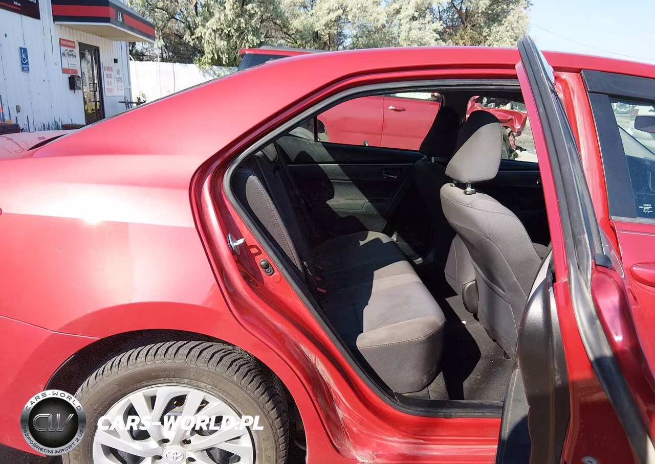 2017 Toyota Corolla Le VIN:5YFBURHE0HP614923 - 8