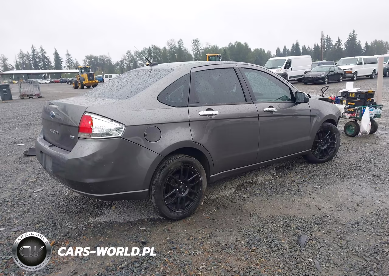 2010 Ford Focus Sel VIN:1FAHP3HN0AW207976 - 4