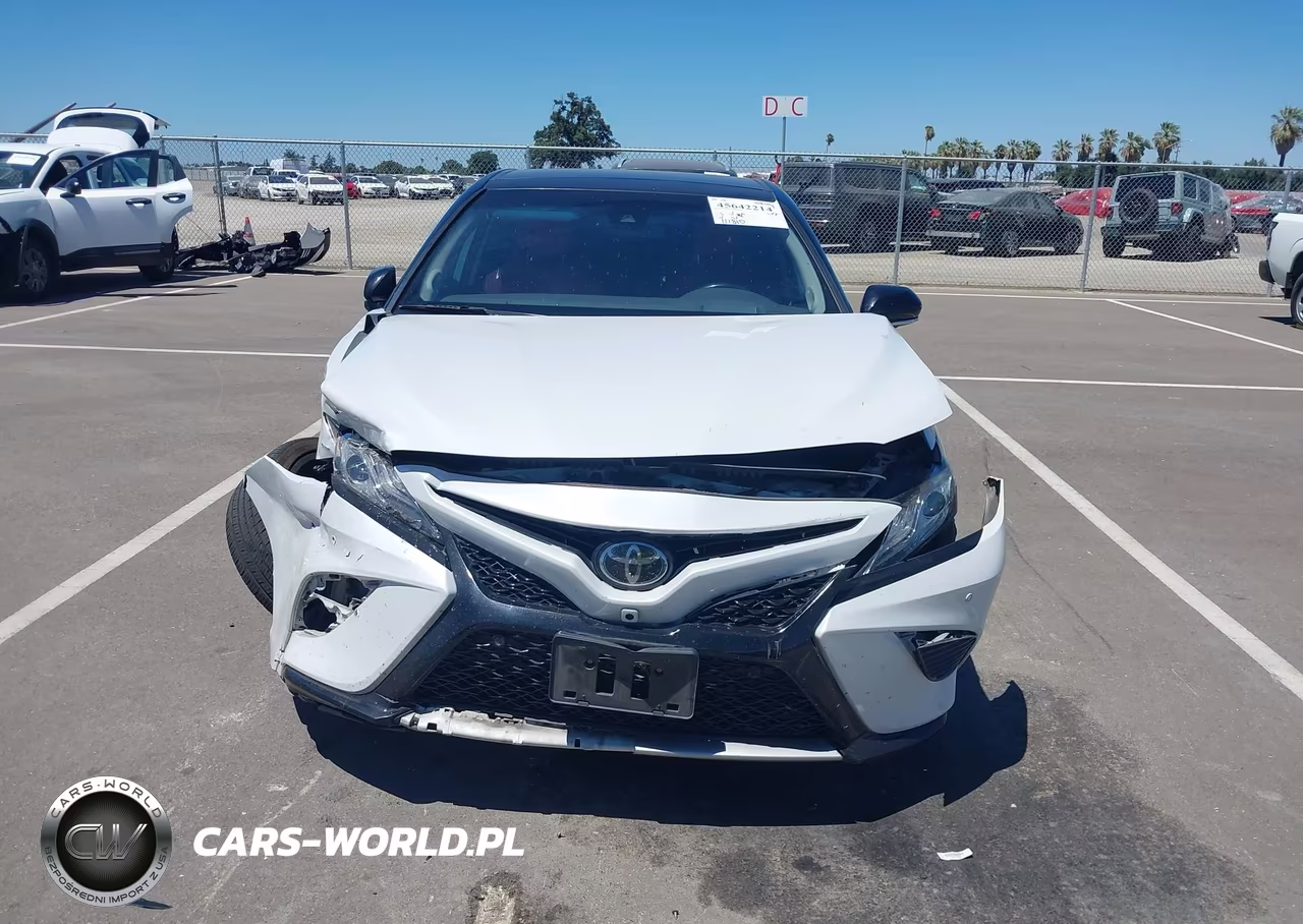 2019 Toyota Camry Xse V6 VIN:4T1BZ1HK2KU031476 - 12