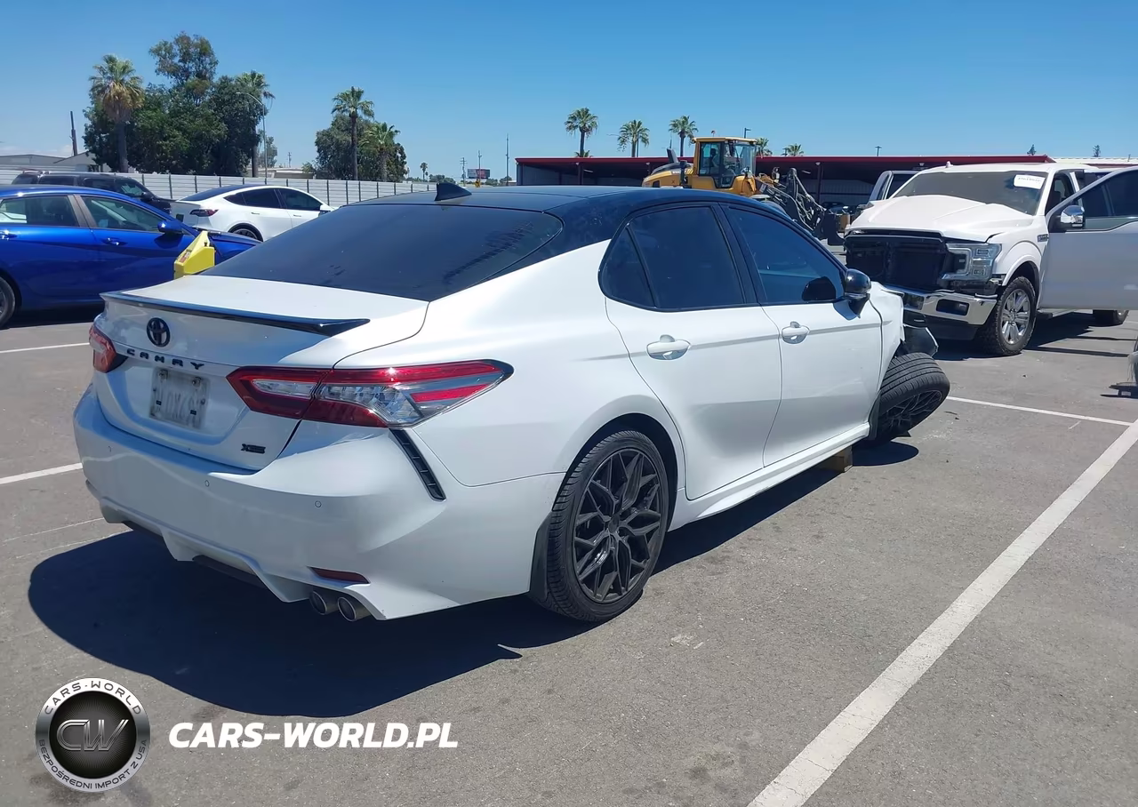 2019 Toyota Camry Xse V6 VIN:4T1BZ1HK2KU031476 - 4