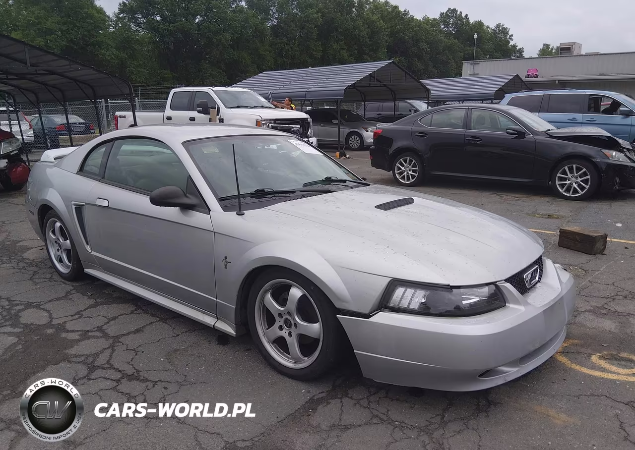 2000 Ford Mustang