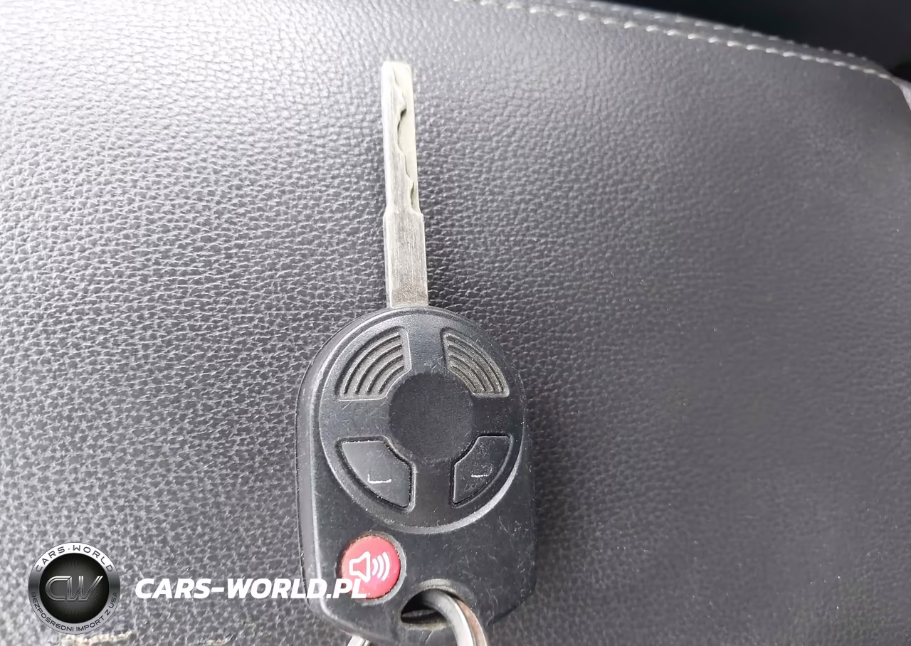 2018 Ford Escape Se VIN:1FMCU0GD8JUD02300 - 11