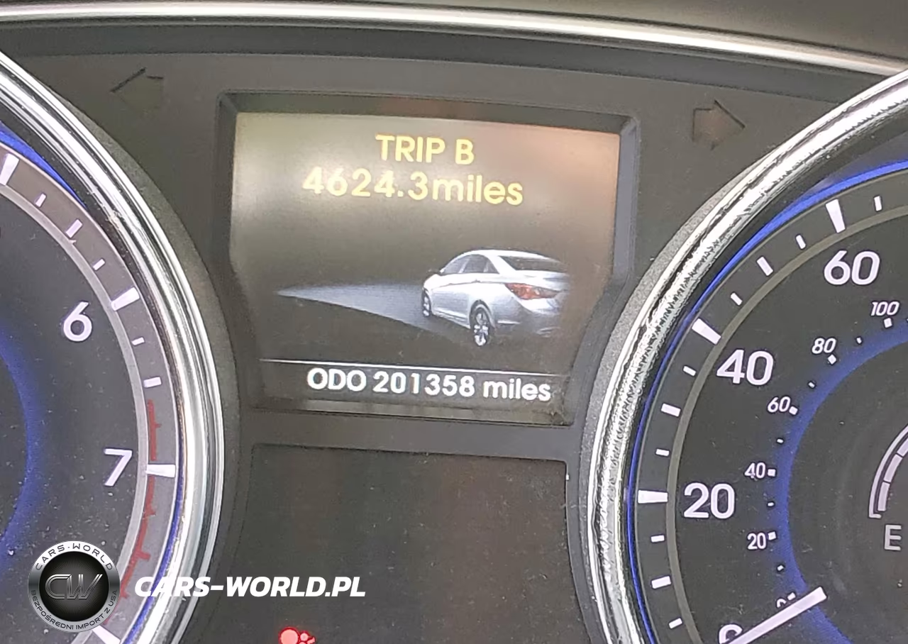2014 Hyundai Sonata Limited VIN:5NPEC4ACXEH818052 - 16