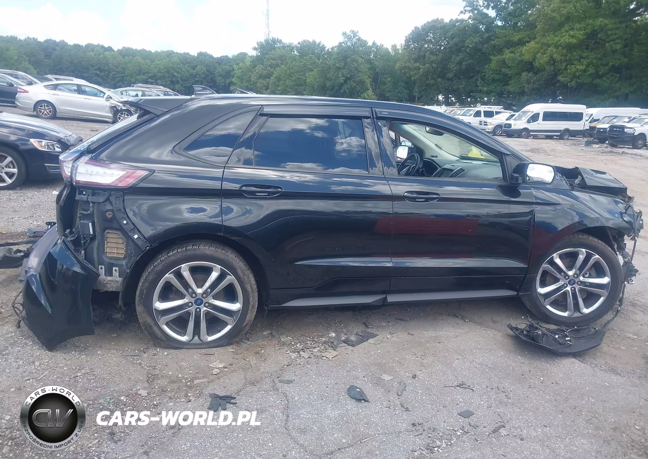 2015 Ford Edge Sport VIN:2FMTK4AP0FBB18207 - 13