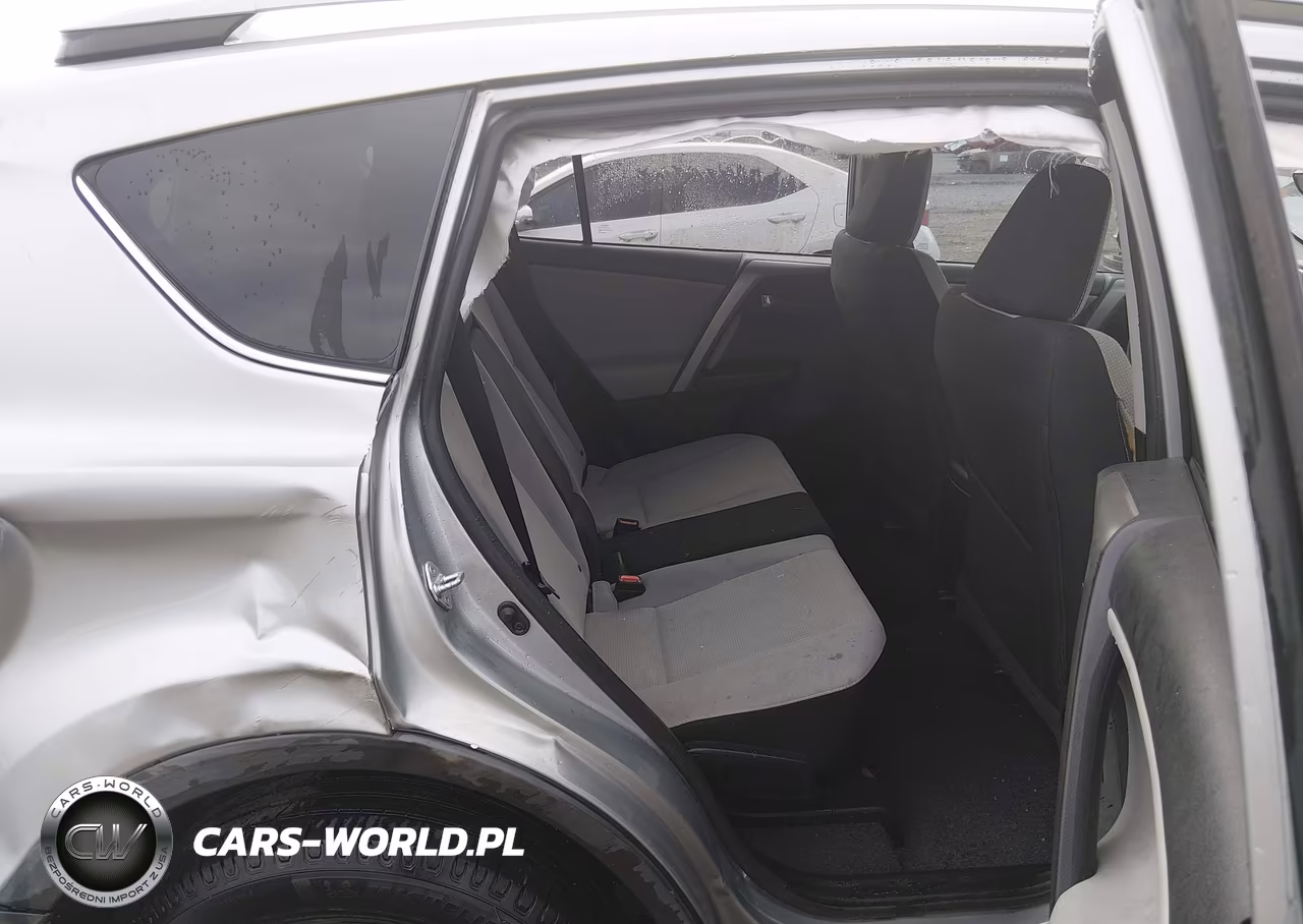 2017 Toyota Rav4 Xle VIN:2T3WFREV8HW383839 - 8