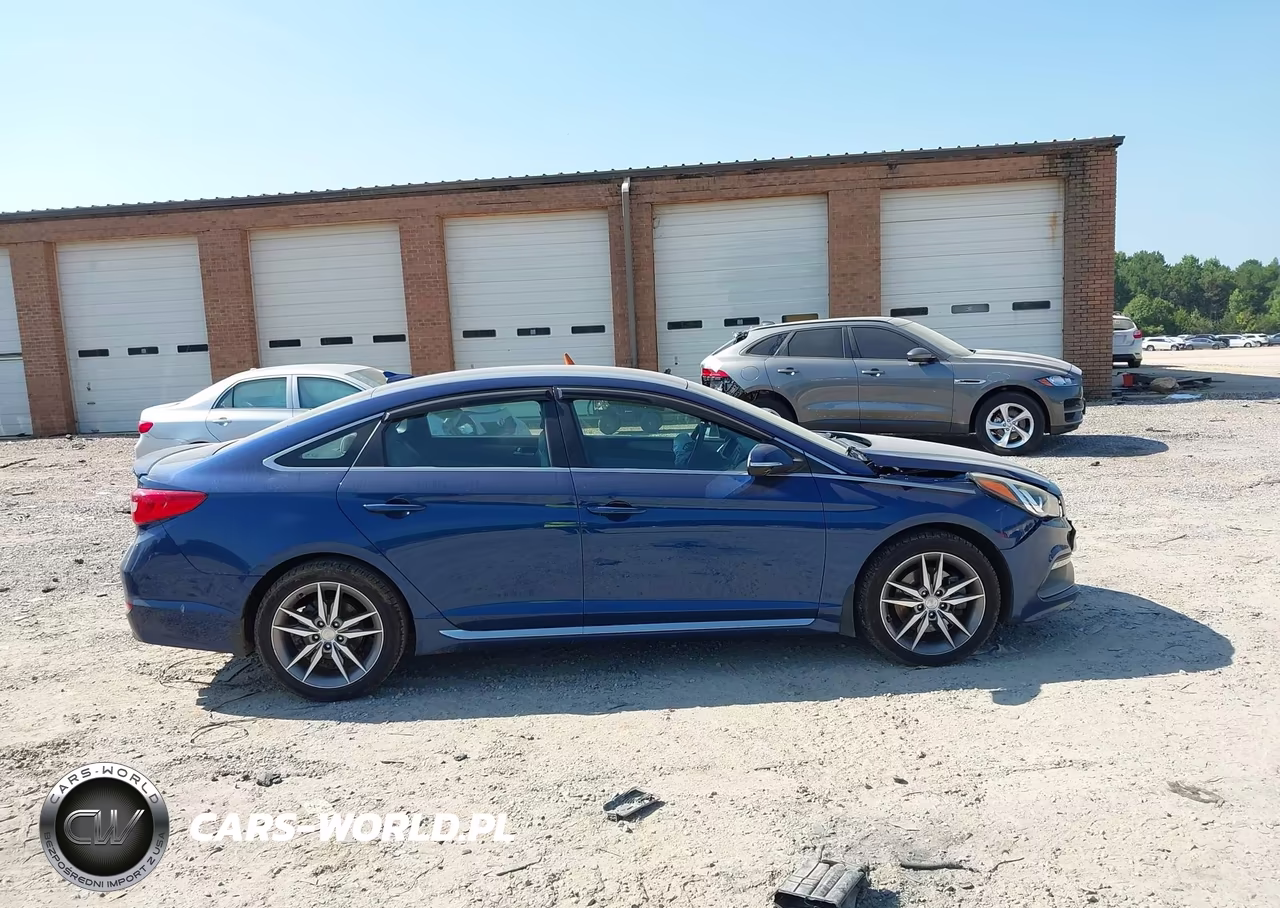2017 Hyundai Sonata Sport 2.0T VIN:5NPE34AB1HH447438 - 13