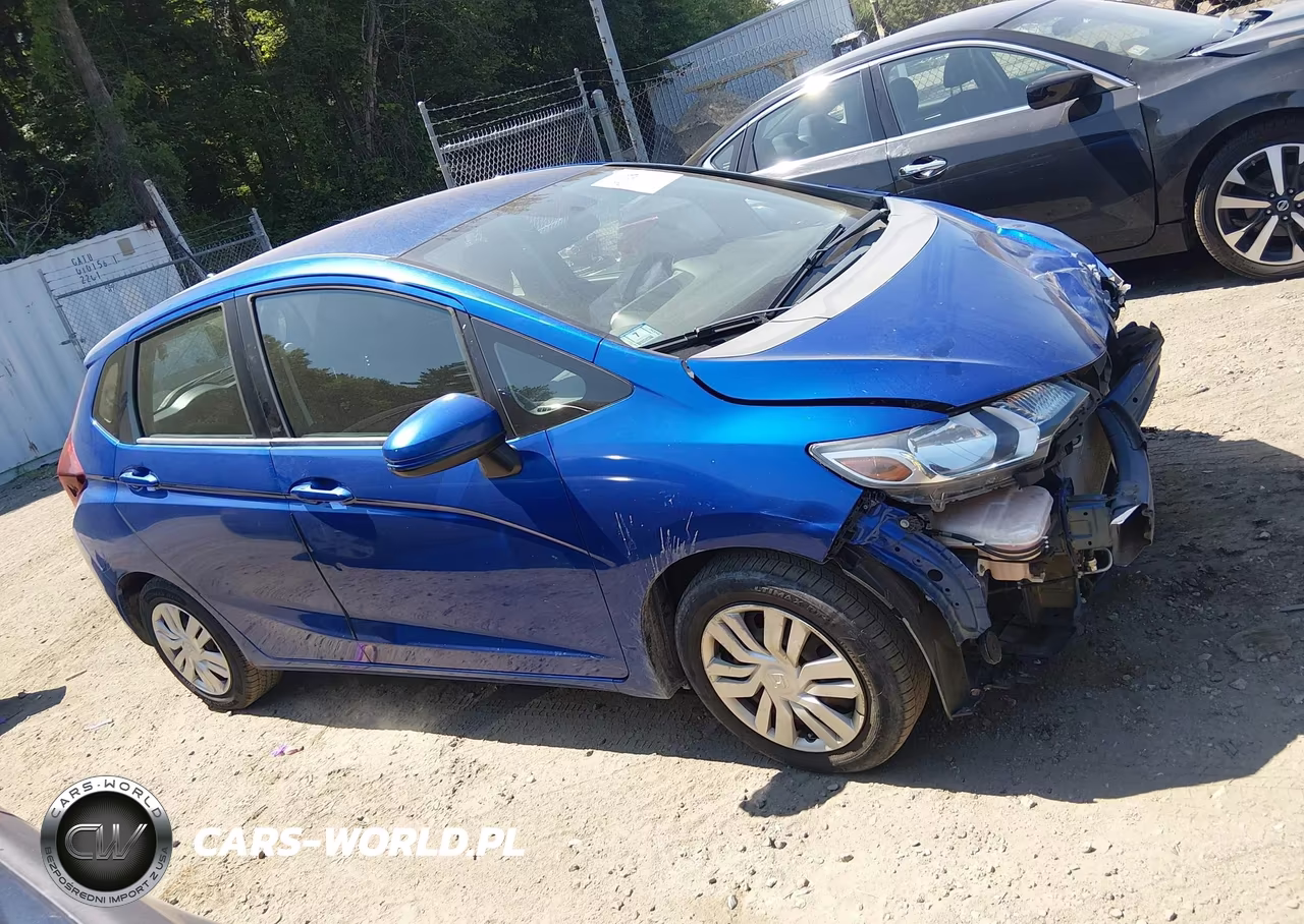 2015 Honda Fit Lx VIN:3HGGK5H59FM734469 - 13