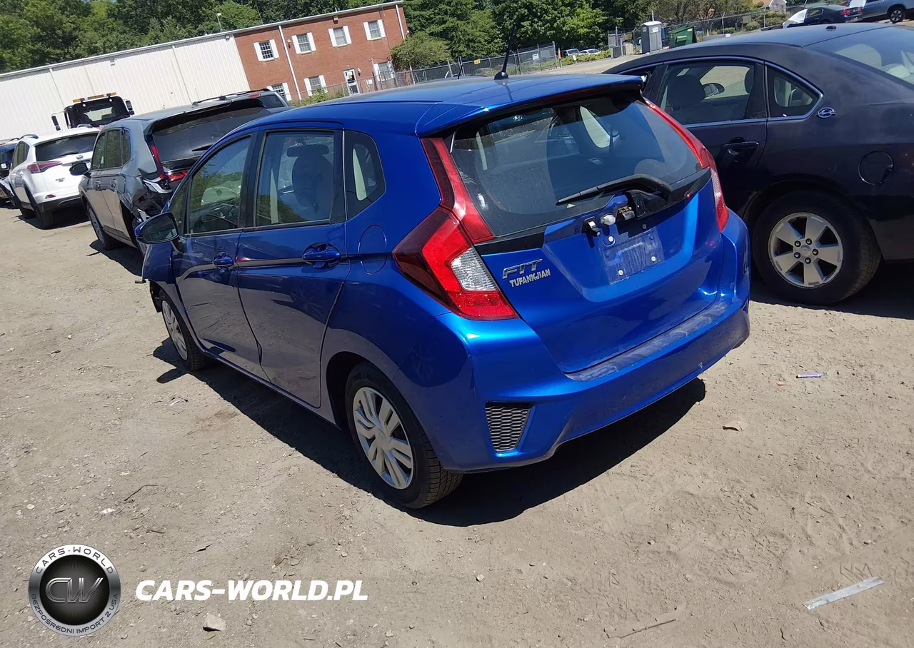 2015 Honda Fit Lx VIN:3HGGK5H59FM734469 - 3