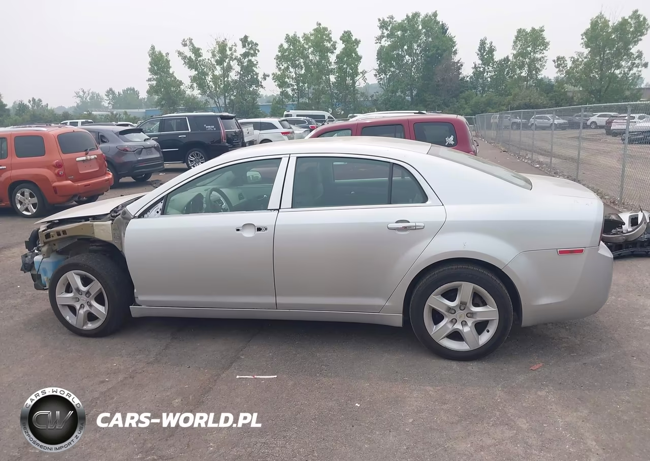 2010 Chevrolet Malibu Ls VIN:1G1ZA5E05A4104562 - 14
