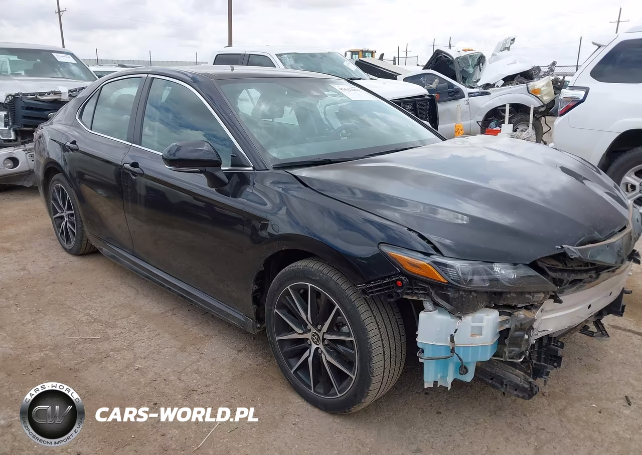 2024 Toyota Camry Se – zdjęcie 1 z 16