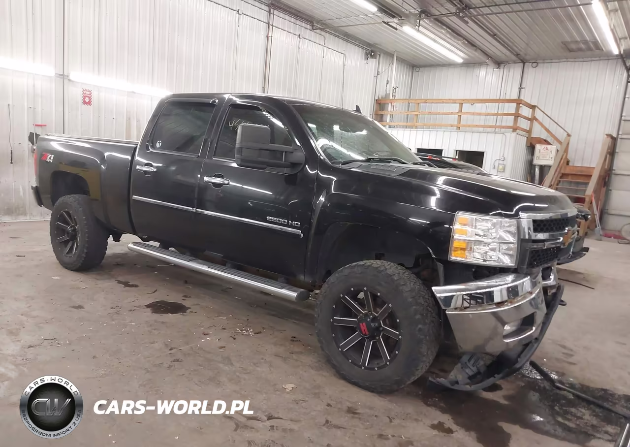 2013 Chevrolet Silverado 2500Hd Ltz – zdjęcie 1 z 17