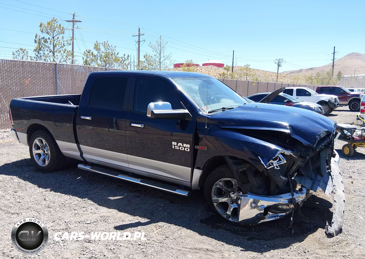 2016 Ram 1500 Laramie VIN:1C6RR7VM0GS234839 - 13