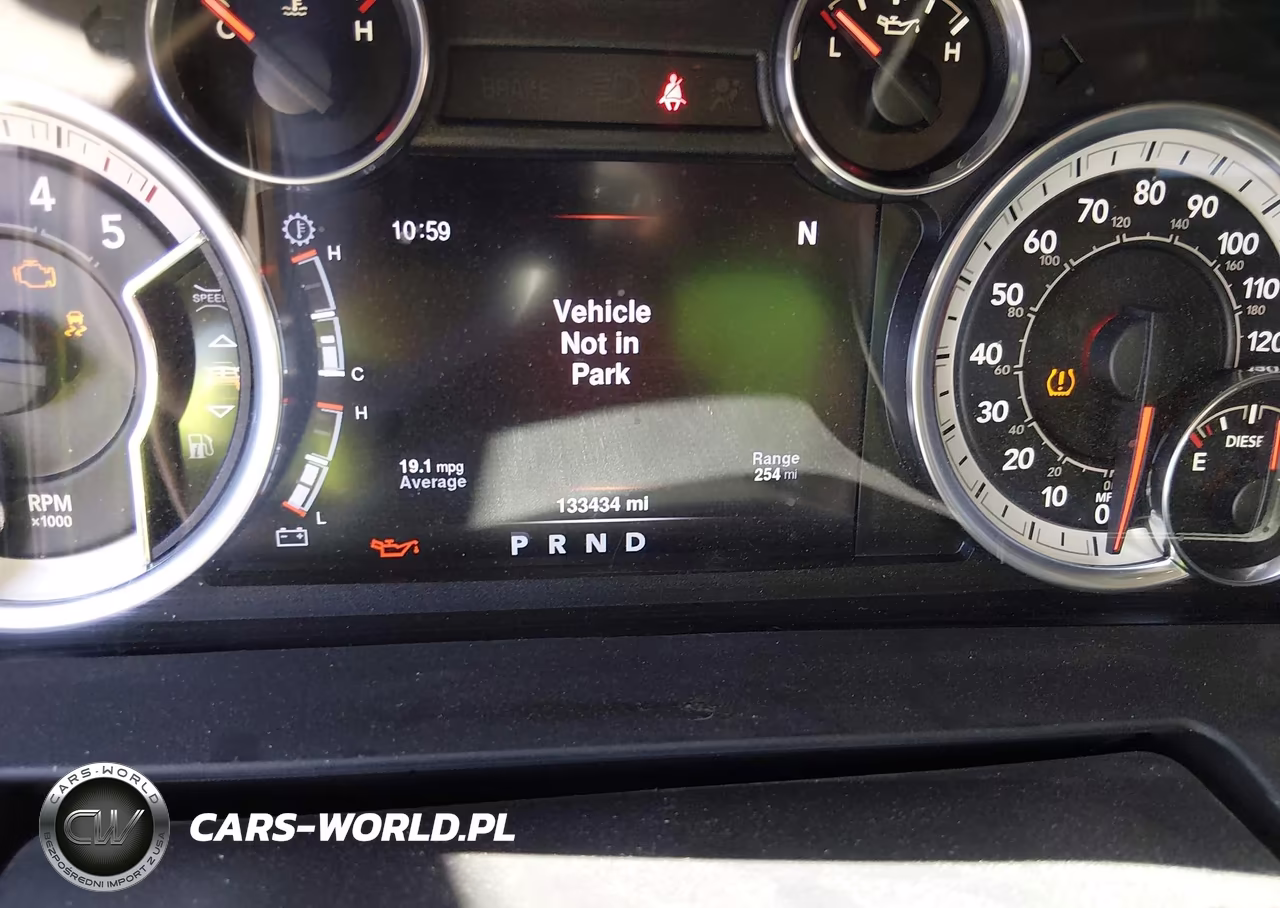 2016 Ram 1500 Laramie VIN:1C6RR7VM0GS234839 - 15
