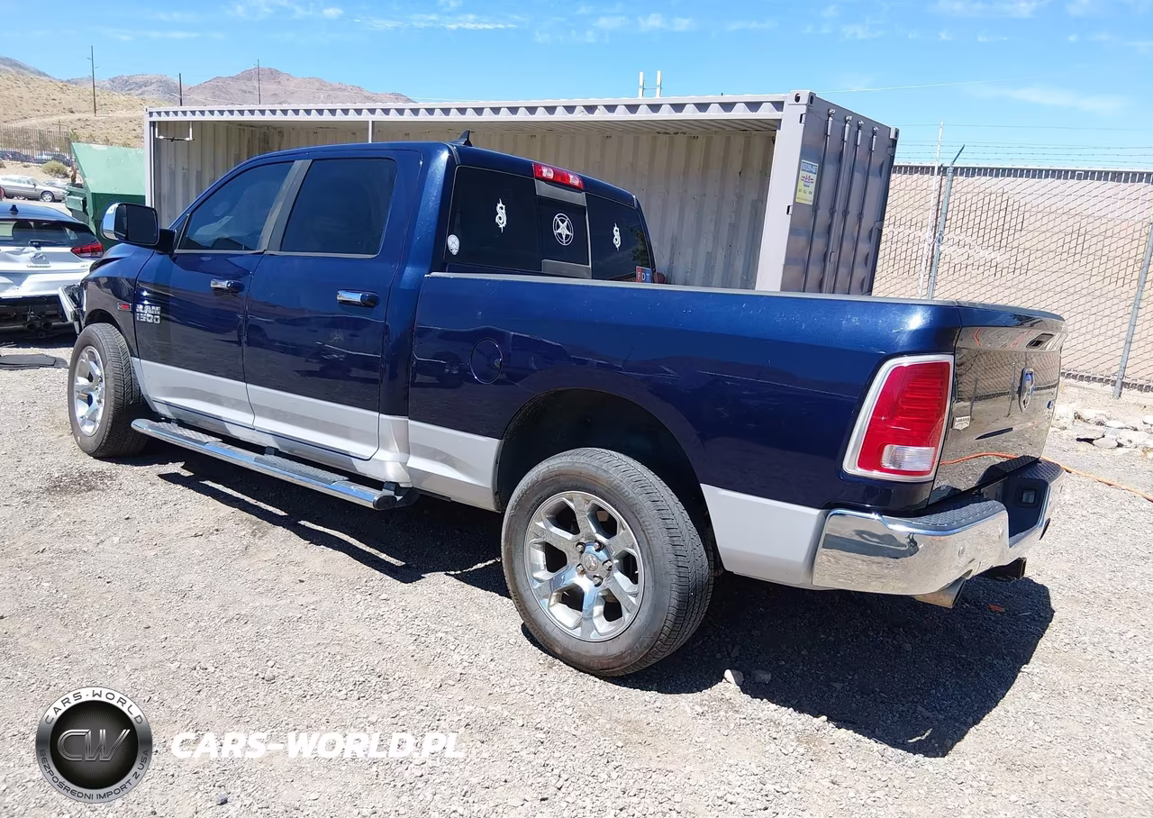 2016 Ram 1500 Laramie VIN:1C6RR7VM0GS234839 - 3