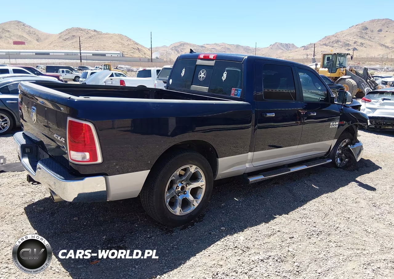 2016 Ram 1500 Laramie VIN:1C6RR7VM0GS234839 - 4