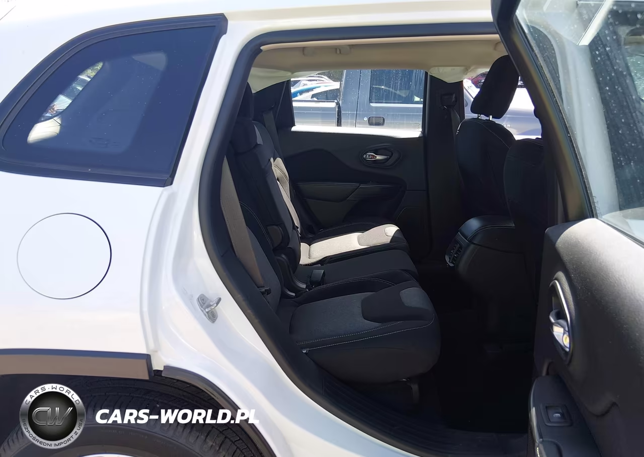 2014 Jeep Cherokee Sport VIN:1C4PJMAB3EW145038 - 8