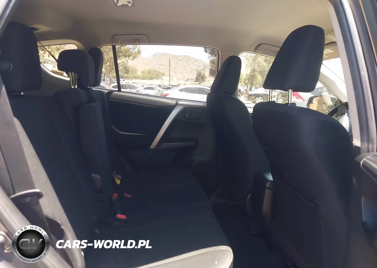 2017 Toyota Rav4 Le VIN:JTMBFREV2HJ131680 - 8
