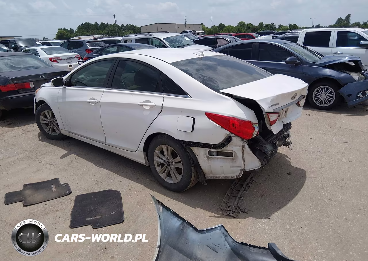 2012 Hyundai Sonata Gls VIN:5NPEB4AC1CH382479 - 3