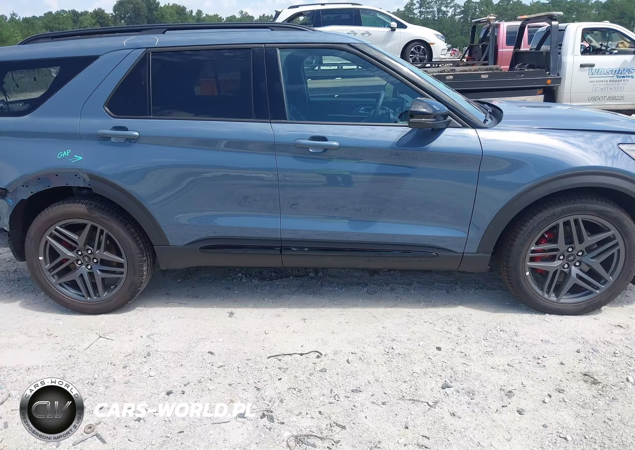 2025 Ford Explorer St VIN:1FMWK8GC0SGD09458 - 13