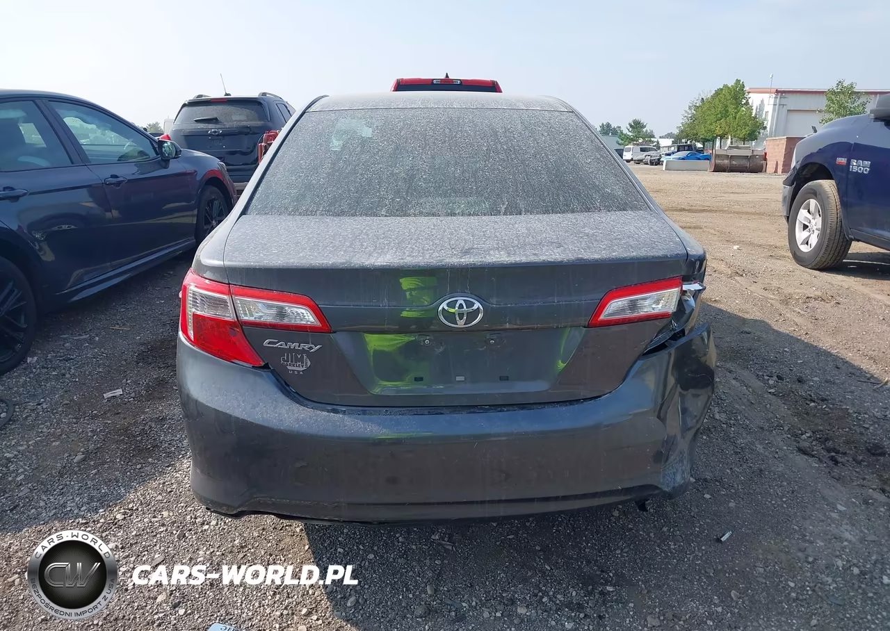 2013 Toyota Camry L VIN:4T1BF1FK2DU673954 - 16